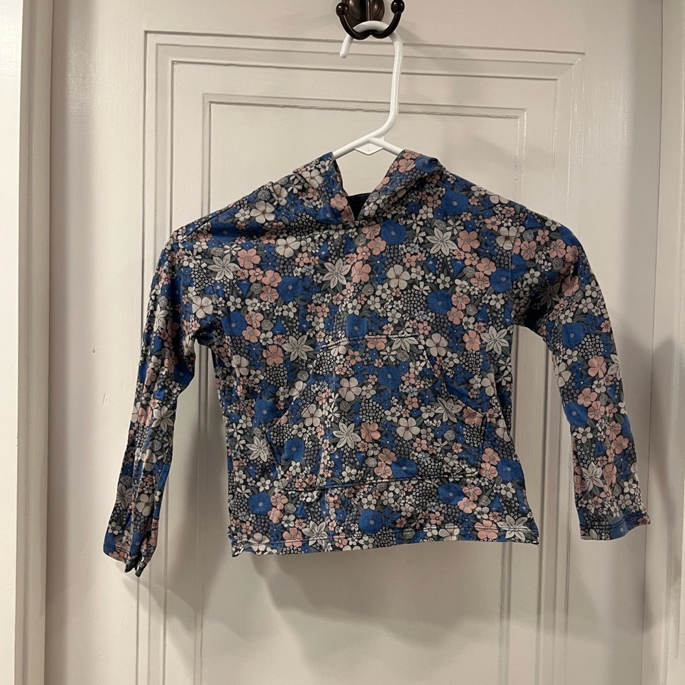 Tea Collection size 5 Kids Hoodie - Blue and Pink floral